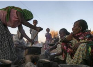 Sudanese Teachers Disagree Reopening Schools Amid Challenging Conditions