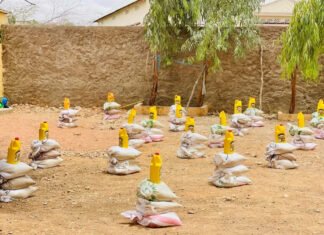 Dayah Power Supplies Food Aid to Displaced Families in Beledweyne