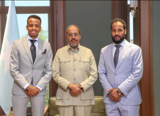 Somalia’s President Hosts CAF Award-Winning Referee Omar Cartan