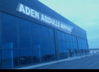Aden Adde Airport Workers Resume Strike in Mogadishu