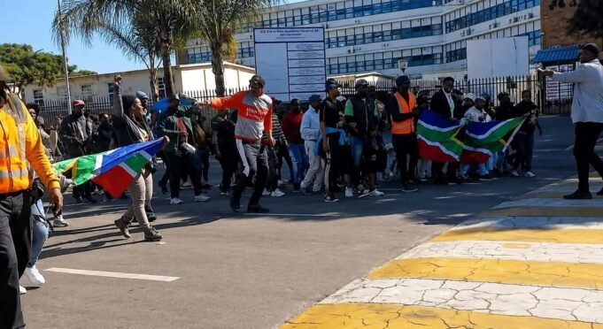 Protests Erupt in SouthAfrica as Rival Groups Clash Over Immigration Policy
