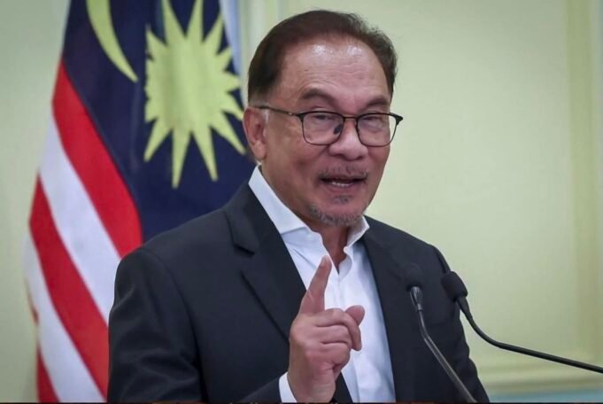 Malaysia Vows to Deport Any Israeli Citizens Found in Country, PM Says