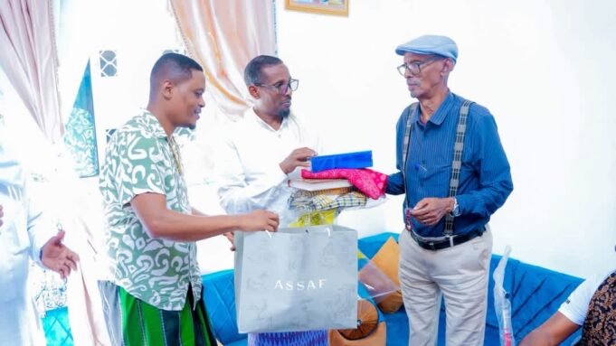 Somali Poet Mustafa Sheikh Elmi Returns to Mogadishu After 20 Years Abroad