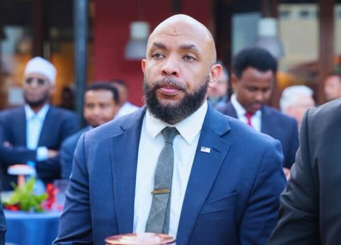 Justin Davis Leaves Mogadishu Raising Questions Over Somalia’s Political Future