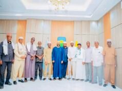 Former Somali President Meets Hawadle Clan Elders in Mogadishu